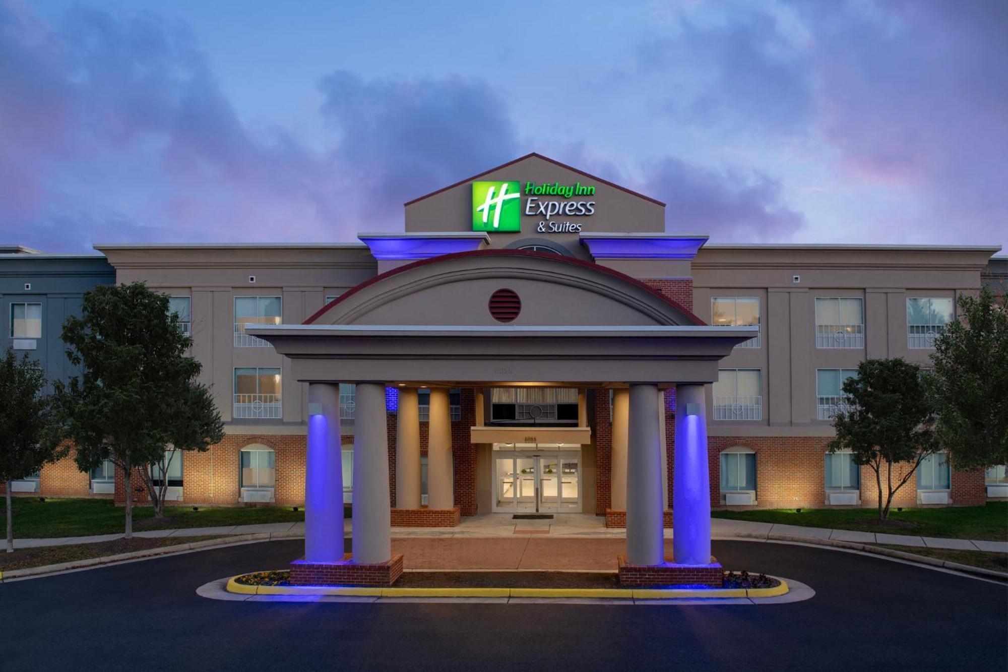 Holiday Inn Express & Suites Alexandria - Fort Belvoir By Ihg Экстерьер фото