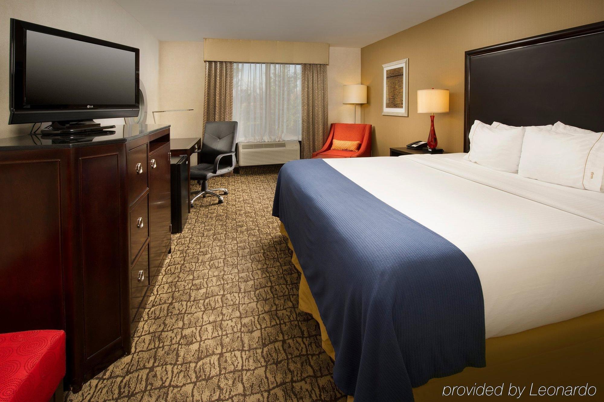 Holiday Inn Express & Suites Alexandria - Fort Belvoir By Ihg Экстерьер фото